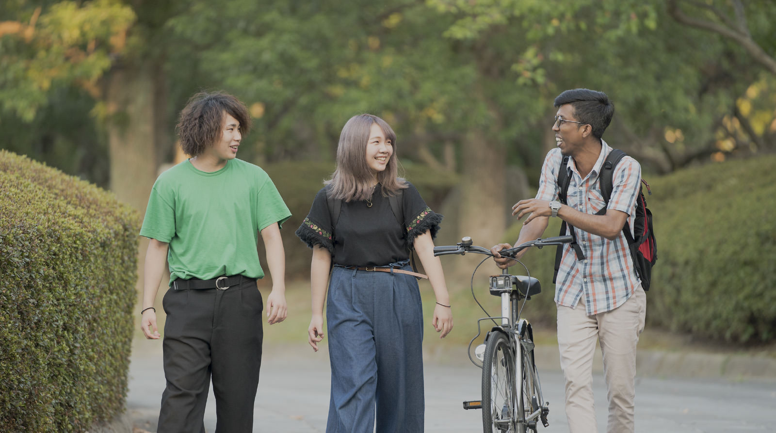 よくある質問 <日本人学生編> | 入学案内