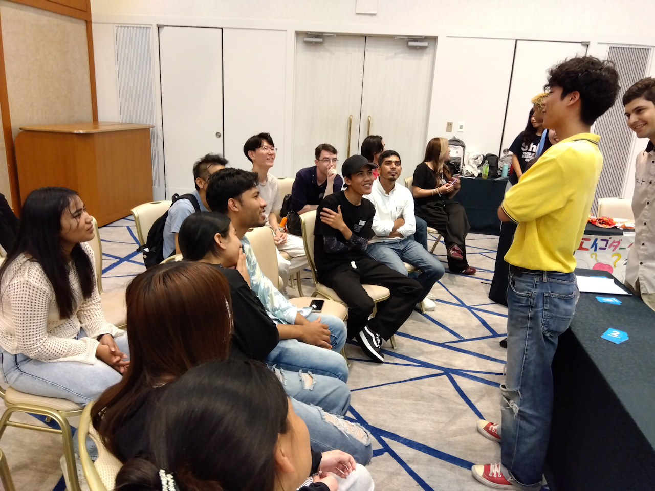 Exchange event of English and Japanese Departments
